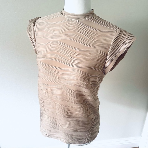 Beige / Tan Sleeveless Shift - Size M - Great Condition - Picture 5 of 10